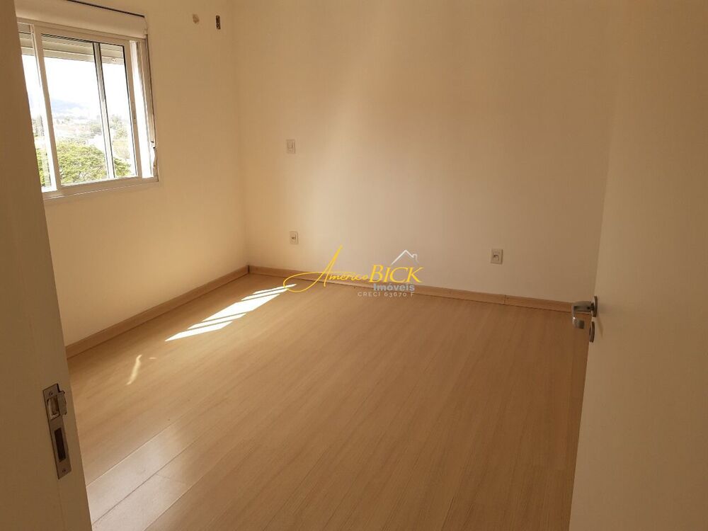 Apartamento à venda com 2 quartos, 65m² - Foto 3