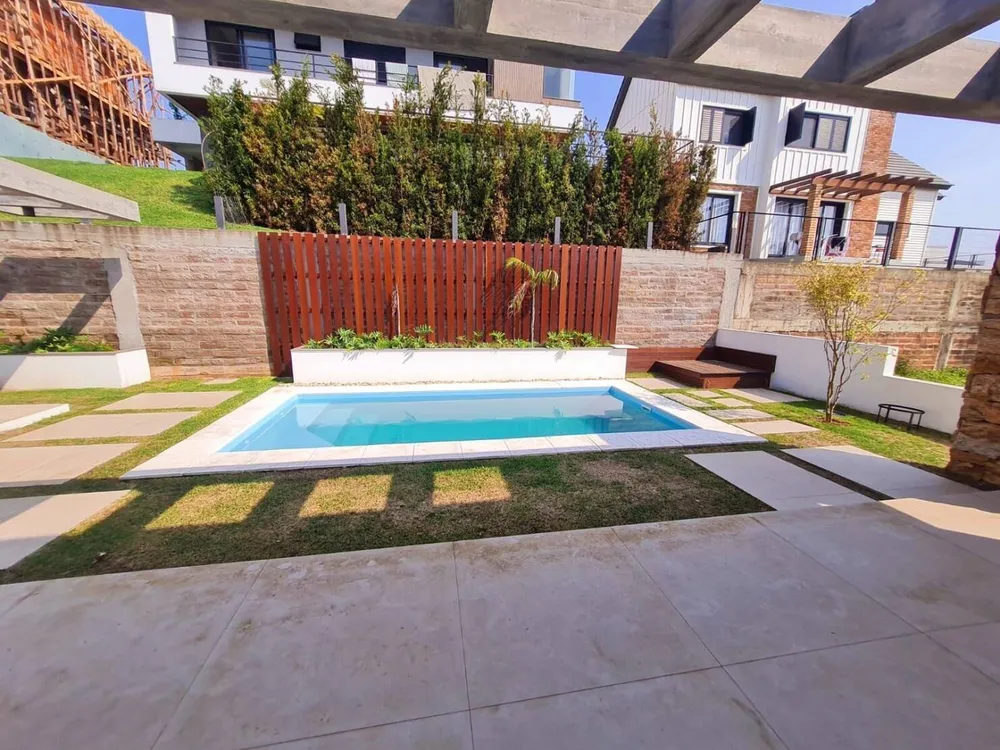 Chácara, 3 quartos, 264 m² - Foto 1