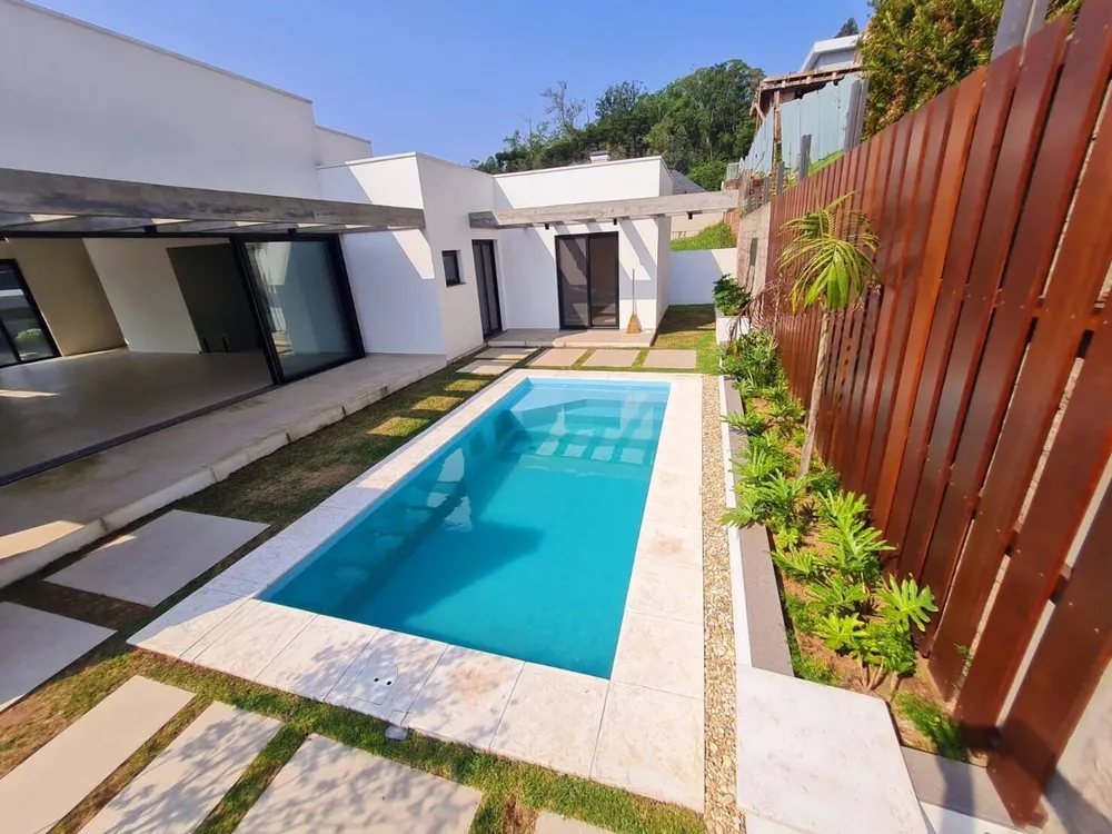 Chácara, 3 quartos, 264 m² - Foto 2