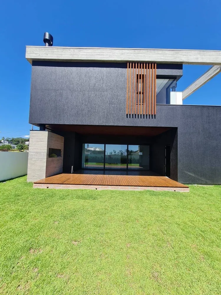 Casa, 4 quartos, 283 m² - Foto 2