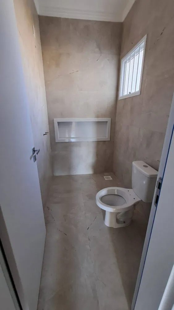 Casa, 3 quartos, 131 m² - Foto 1