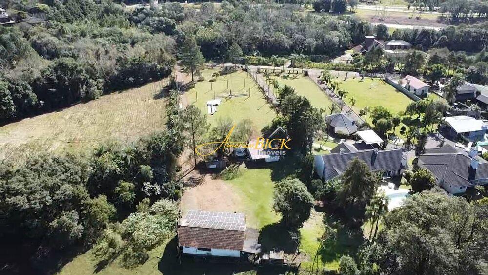 Fazenda à venda com 2 quartos, 5848m² - Foto 1