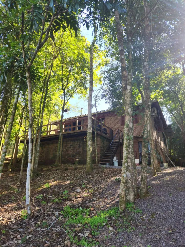 Chácara, 2 quartos, 3000 m² - Foto 2