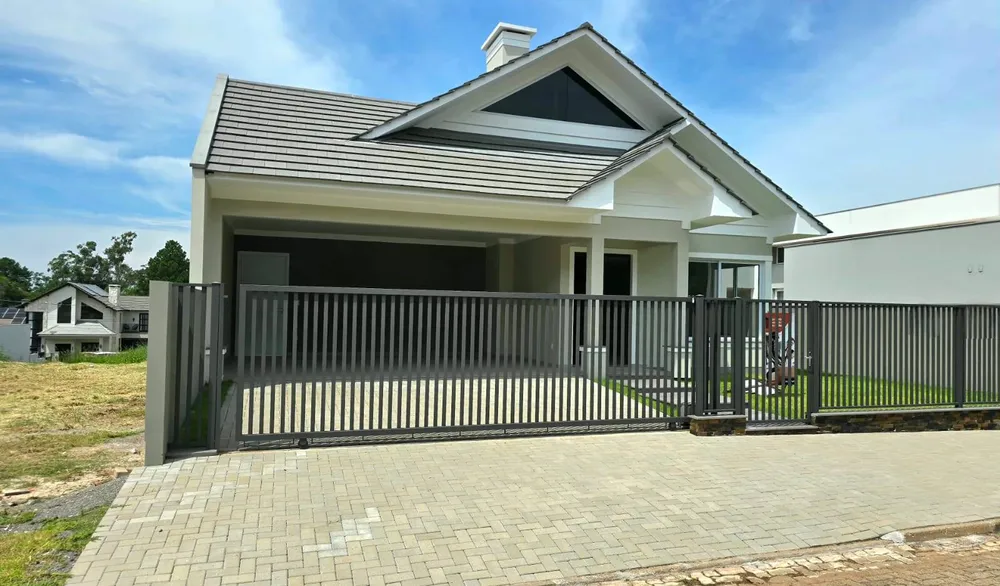 Casa, 3 quartos, 214 m² - Foto 4