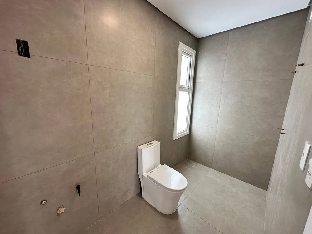Chácara, 3 quartos, 222 m² - Foto 2