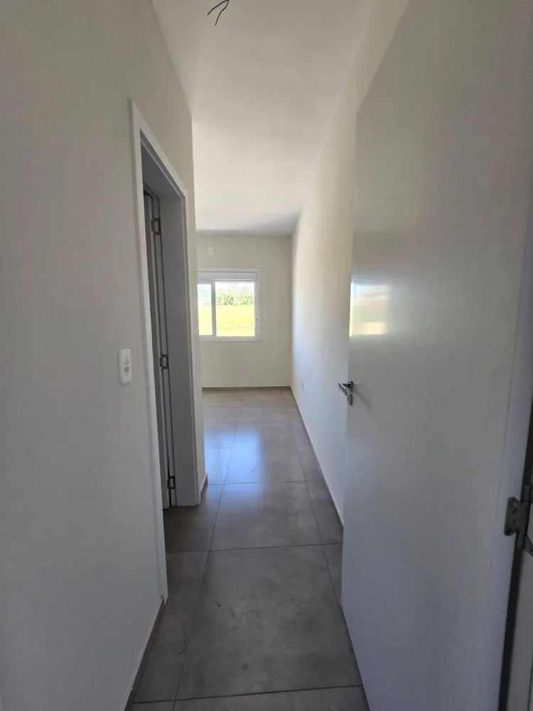 Casa, 2 quartos, 49 m² - Foto 1