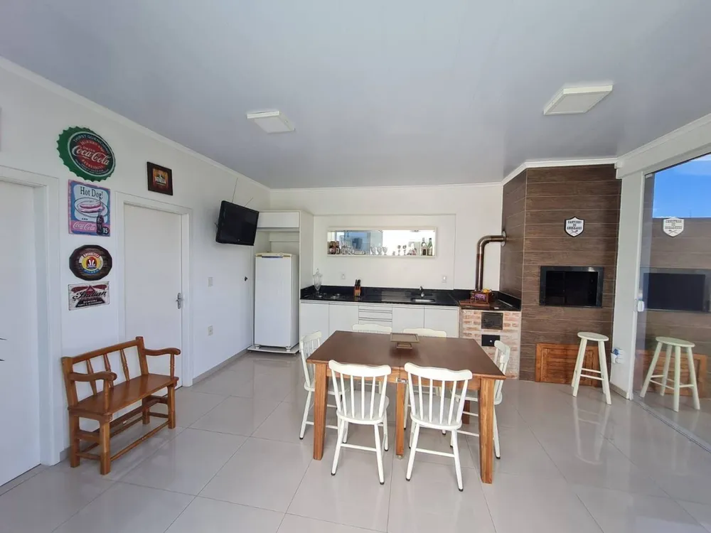 Casa, 3 quartos, 360 m² - Foto 2