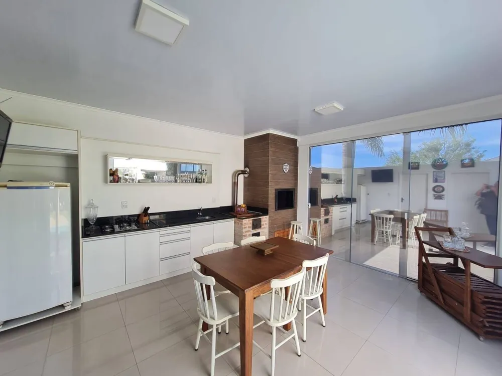Casa, 3 quartos, 360 m² - Foto 4