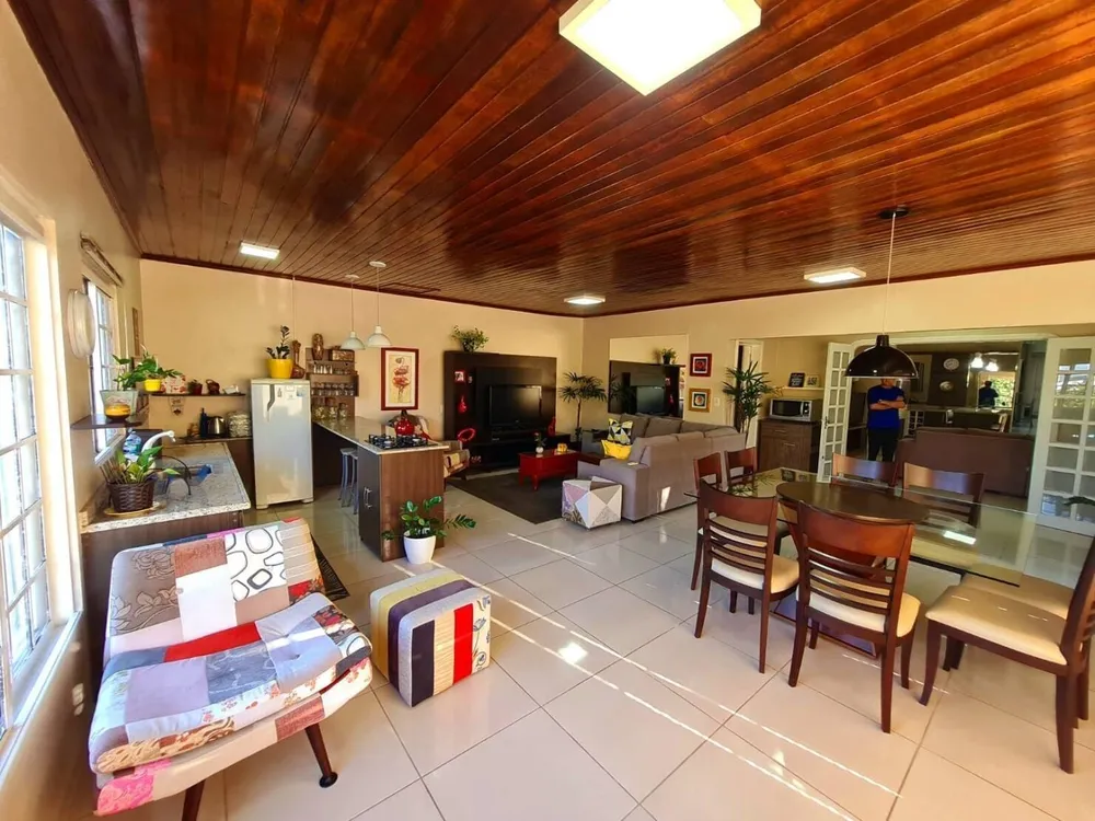 Casa, 4 quartos, 290 m² - Foto 5