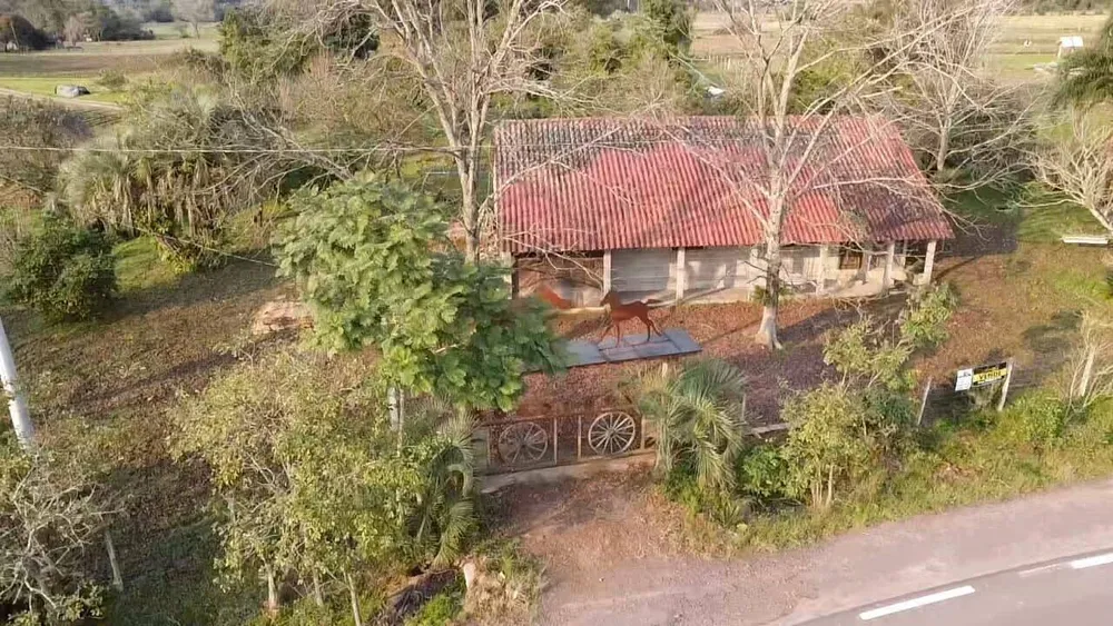 Sítio, 2 quartos, 7320 m² - Foto 1