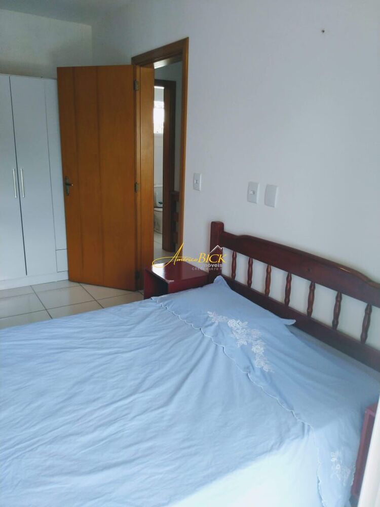 Apartamento à venda com 2 quartos, 100m² - Foto 3