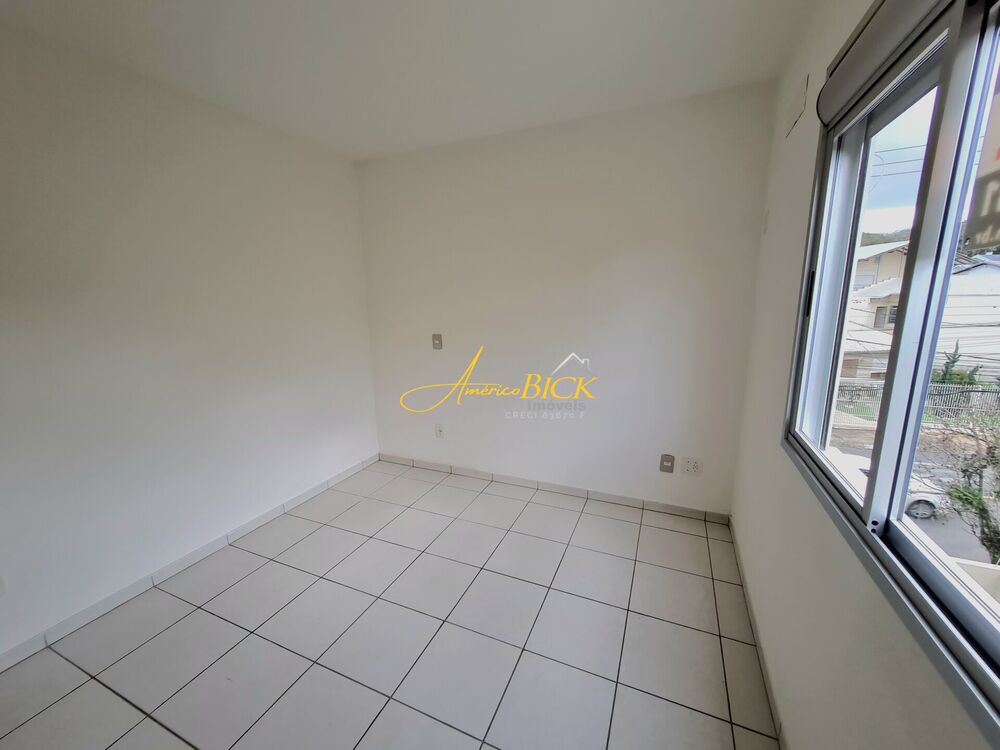Apartamento à venda com 2 quartos, 61m² - Foto 3