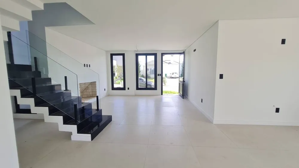 Casa, 3 quartos, 189 m² - Foto 2