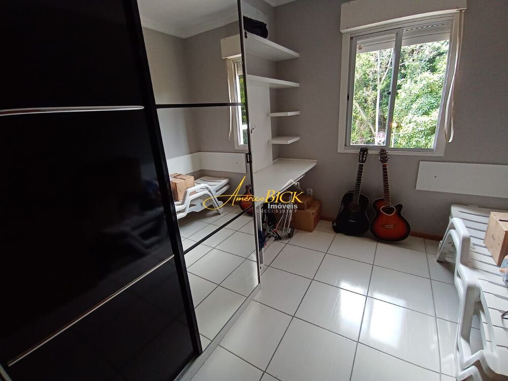 Apartamento, 2 quartos, 72 m² - Foto 2