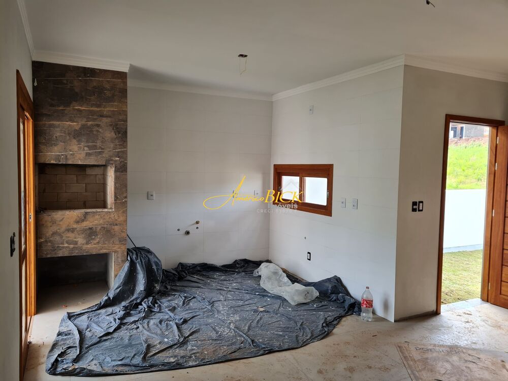 Casa à venda com 2 quartos, 71m² - Foto 5