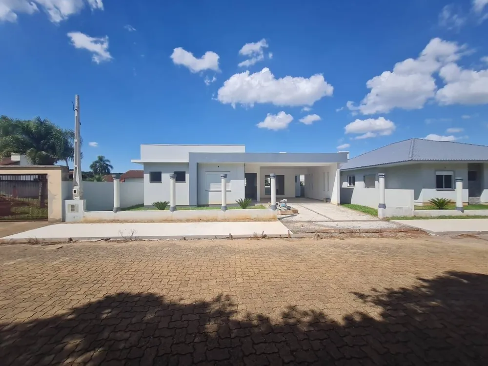 Casa, 3 quartos, 164 m² - Foto 1