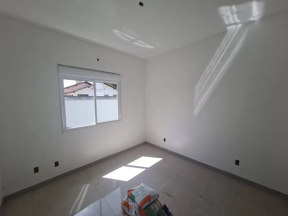 Casa, 3 quartos, 164 m² - Foto 2
