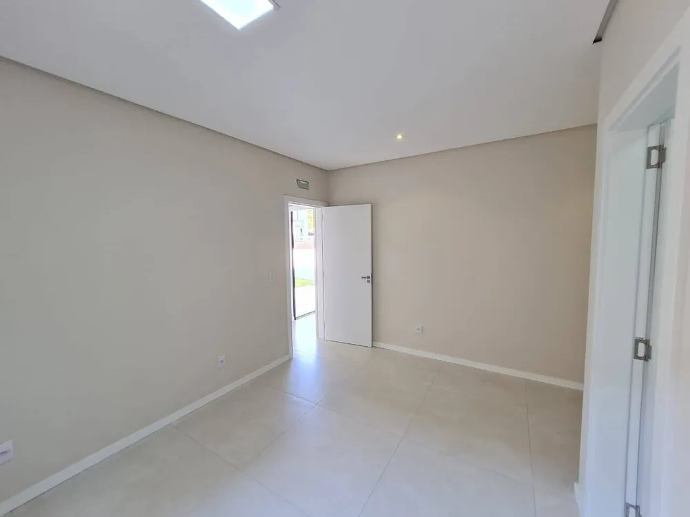 Casa, 3 quartos, 163 m² - Foto 3
