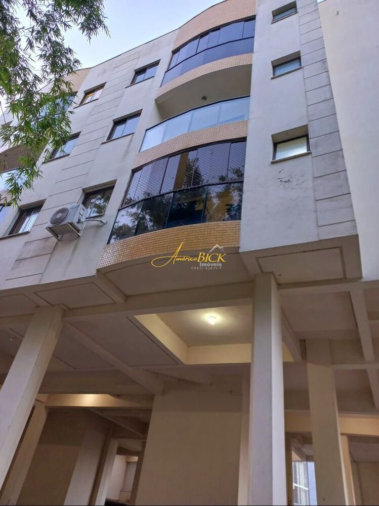 Apartamento à venda com 2 quartos, 68m² - Foto 3