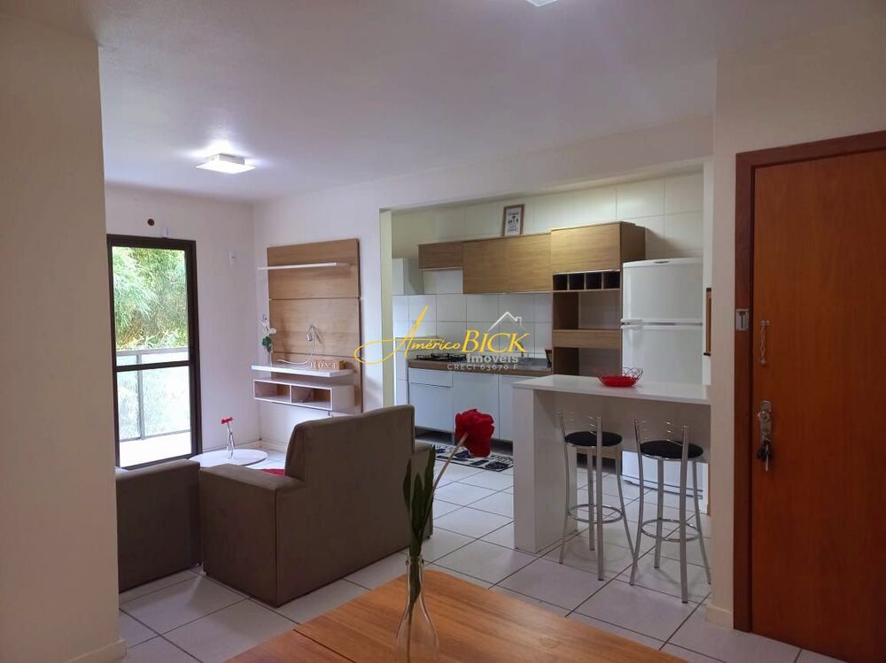 Apartamento à venda com 2 quartos, 68m² - Foto 4
