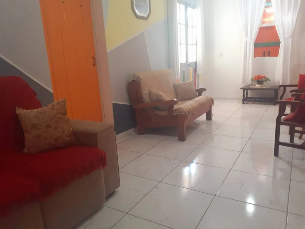 Chácara, 2 quartos, 167 m² - Foto 1