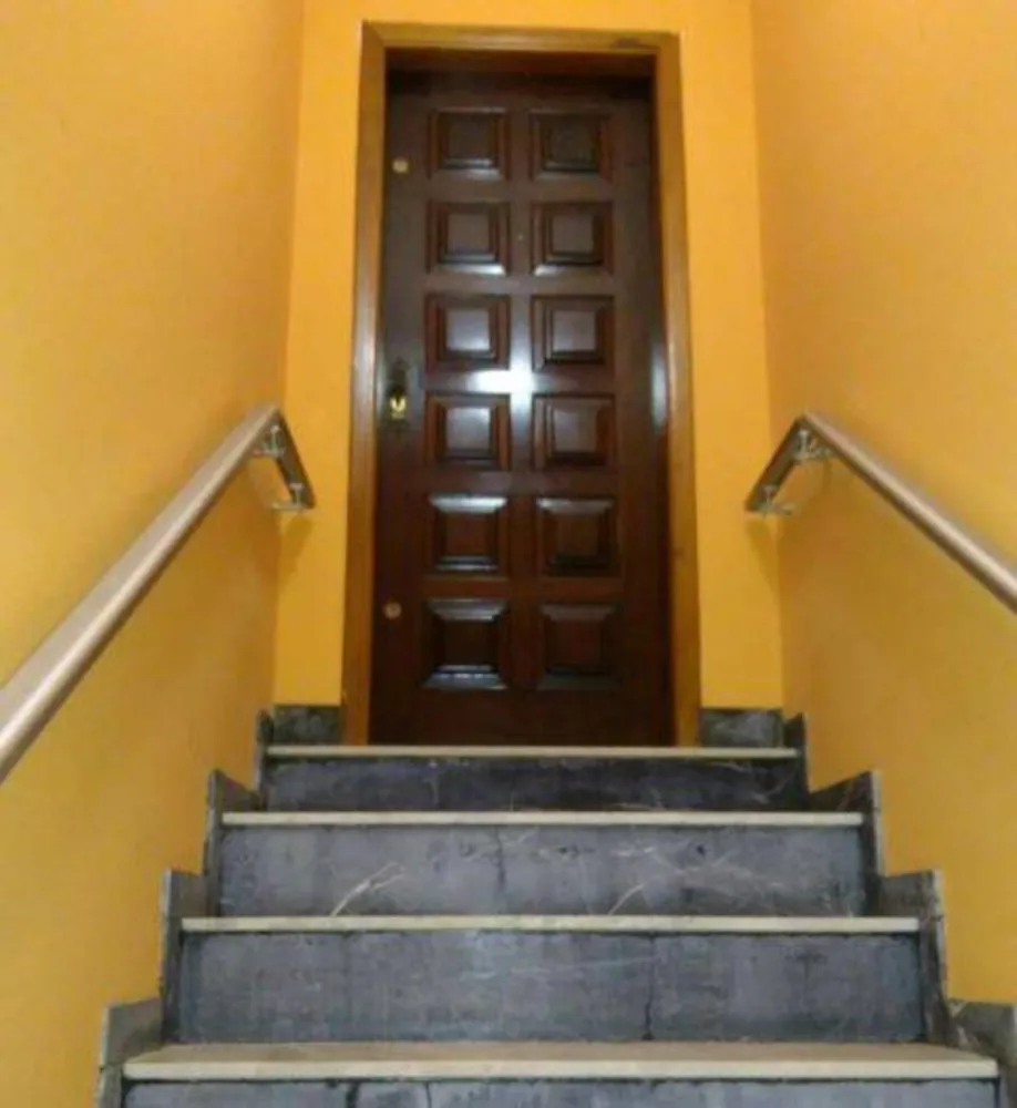 Sobrado, 3 quartos, 215 m² - Foto 2
