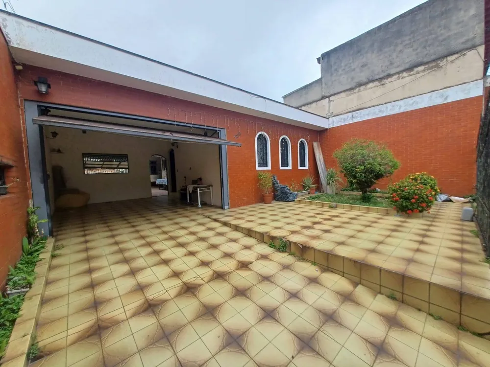 Casa, 3 quartos, 230 m² - Foto 3