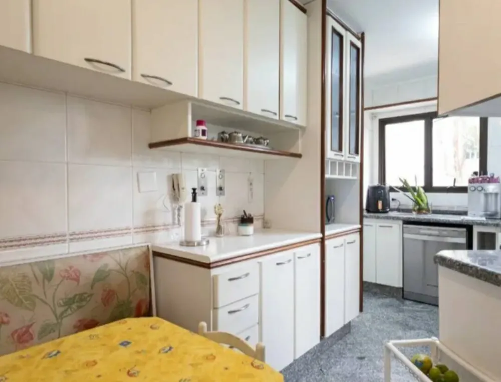 Apartamento, 3 quartos, 186 m² - Foto 2