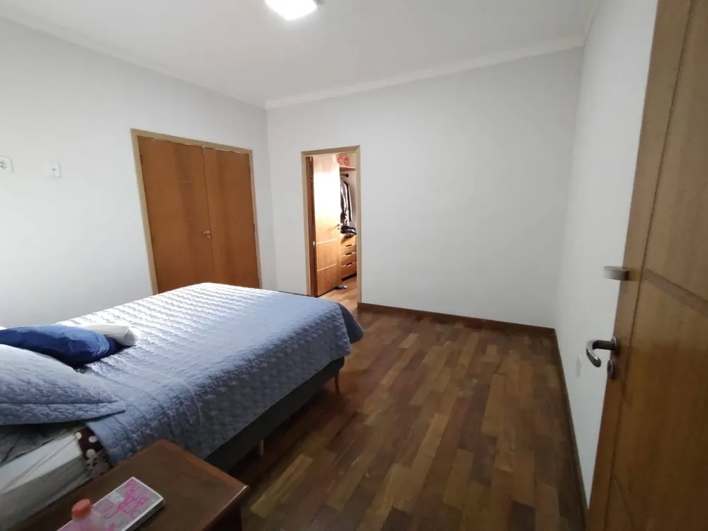 Sobrado, 5 quartos, 352 m² - Foto 2