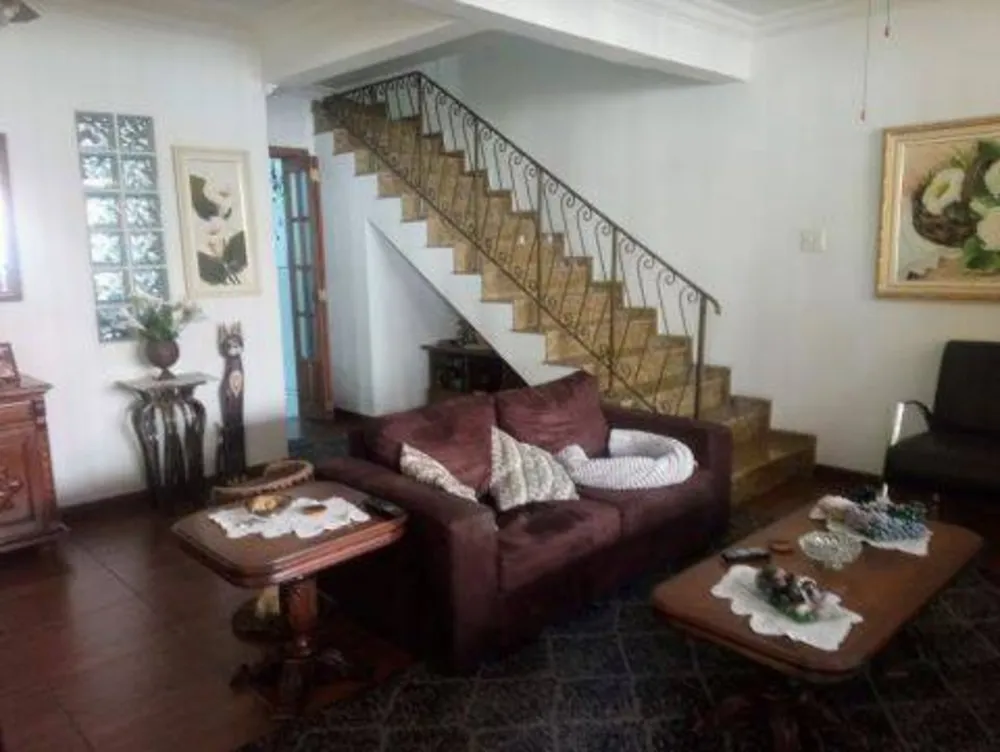 Sobrado, 3 quartos, 220 m² - Foto 1