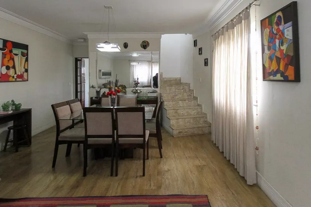 Sobrado, 3 quartos, 210 m² - Foto 2