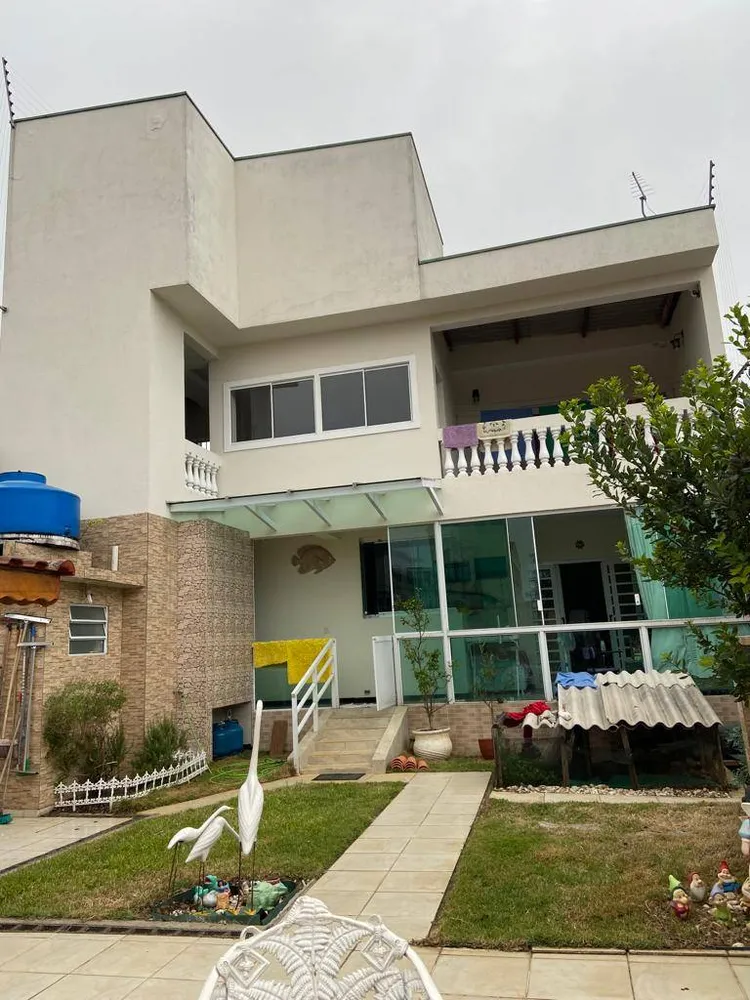 Casa, 5 quartos, 250 m² - Foto 4