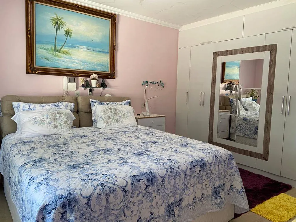 Casa, 5 quartos, 250 m² - Foto 3