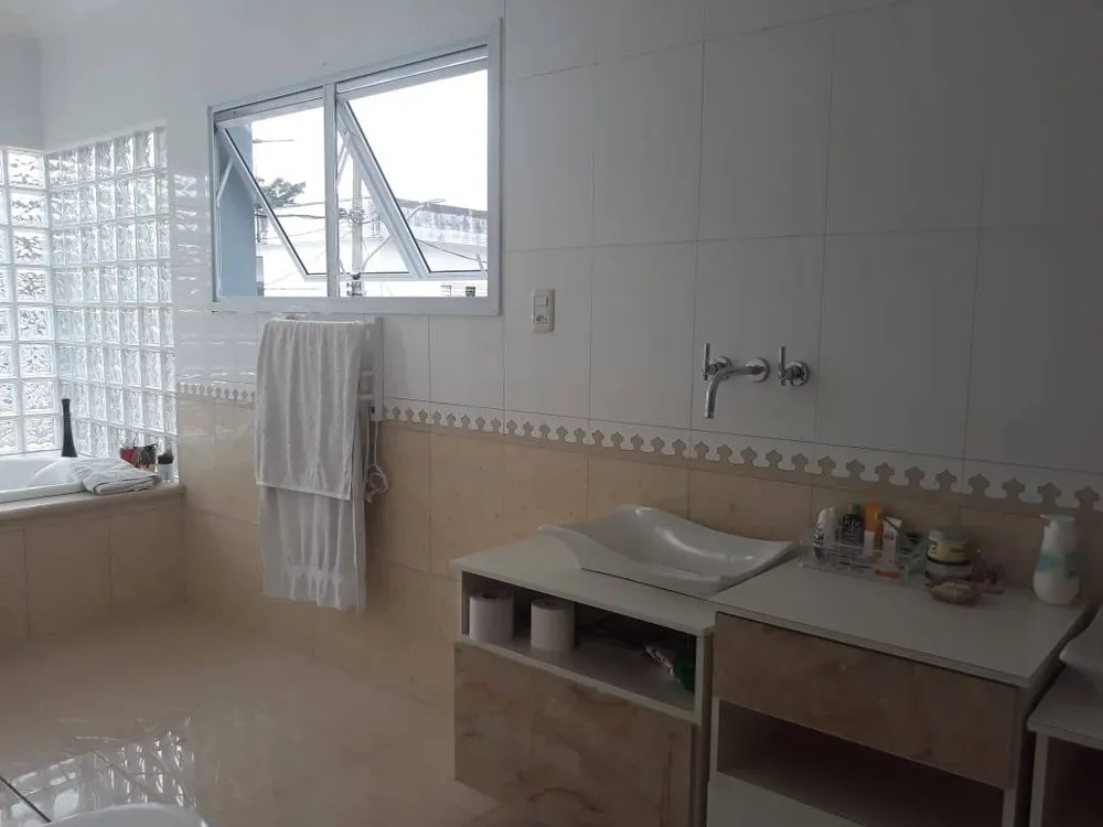 Sobrado, 3 quartos, 312 m² - Foto 4