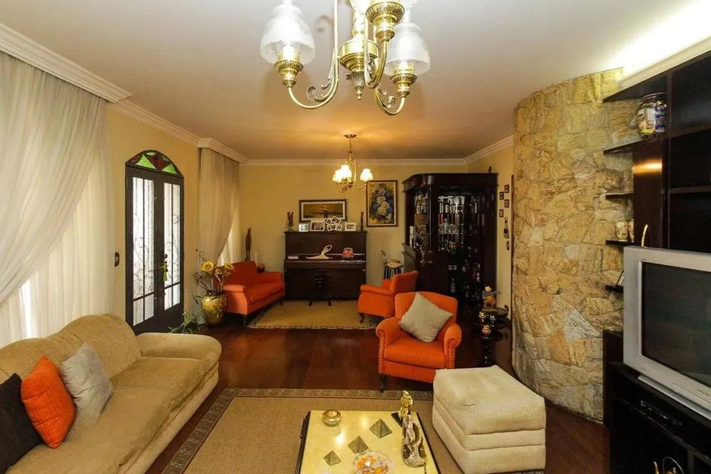 Sobrado, 3 quartos, 200 m² - Foto 1