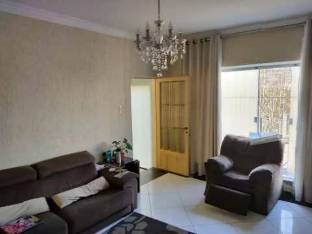 Casa, 3 quartos, 370 m² - Foto 2