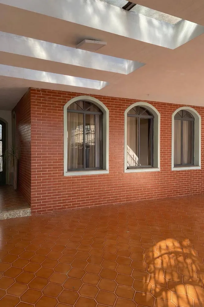Sobrado, 3 quartos, 250 m² - Foto 1
