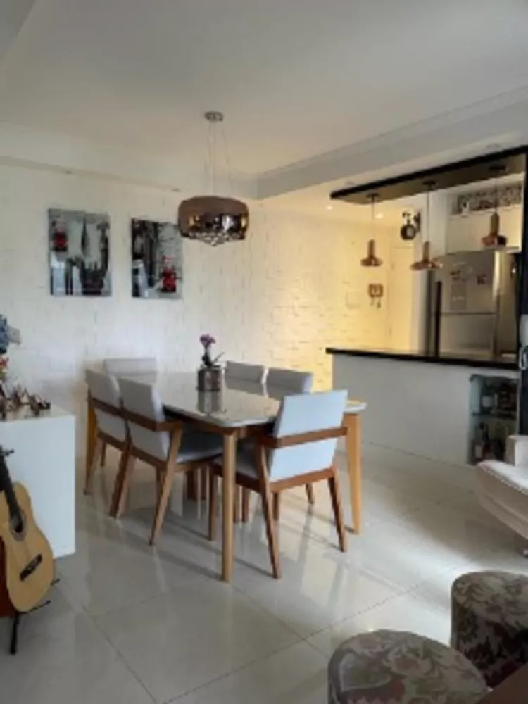 Apartamento à venda com 3 quartos, 63m² - Foto 1