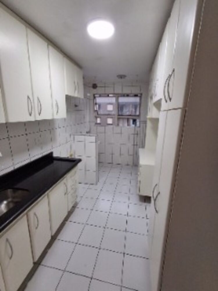 Apartamento à venda com 2 quartos, 55m² - Foto 2