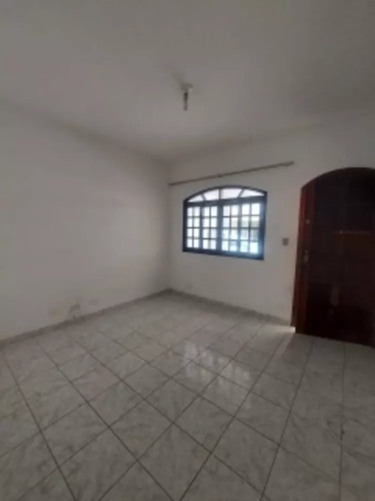 Sobrado à venda com 3 quartos, 85m² - Foto 2