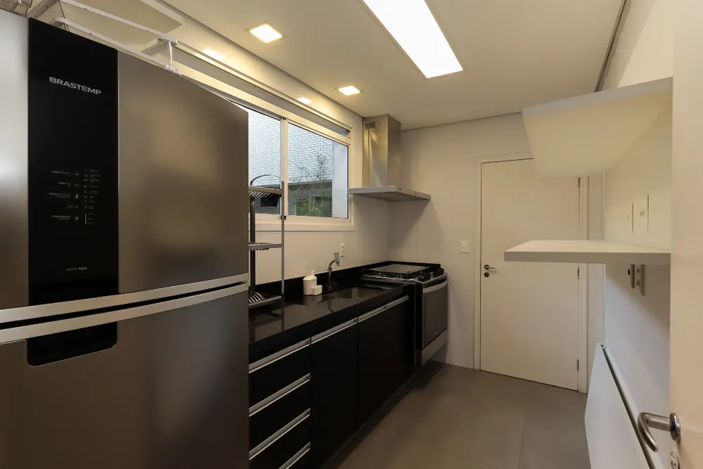 Apartamento, 3 quartos, 236 m² - Foto 1