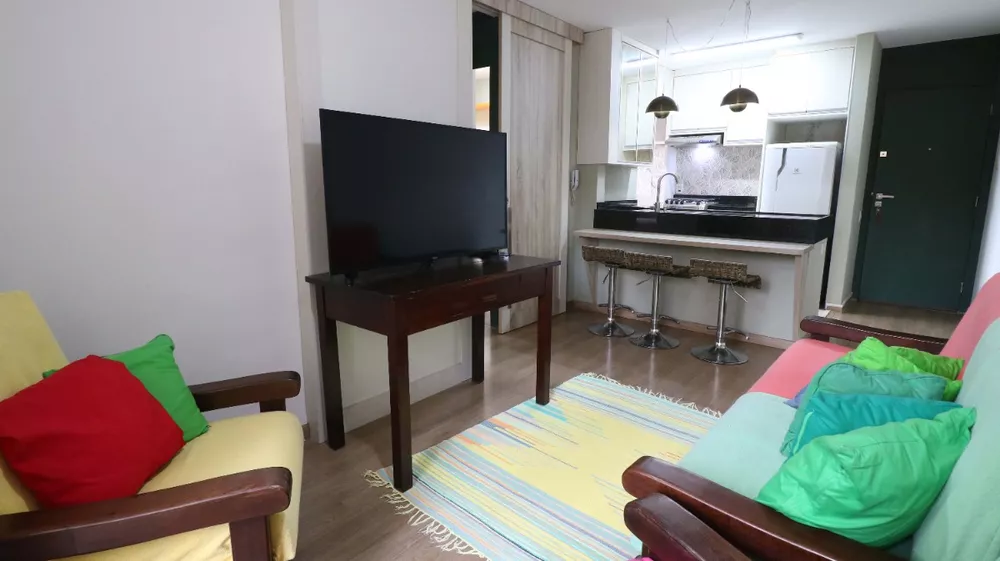 Apartamento à venda com 2 quartos, 44m² - Foto 3