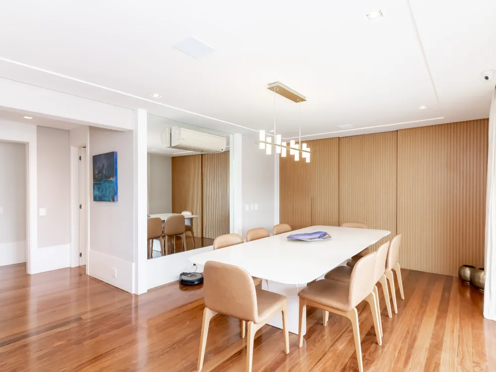 Apartamento, 3 quartos, 188 m² - Foto 1
