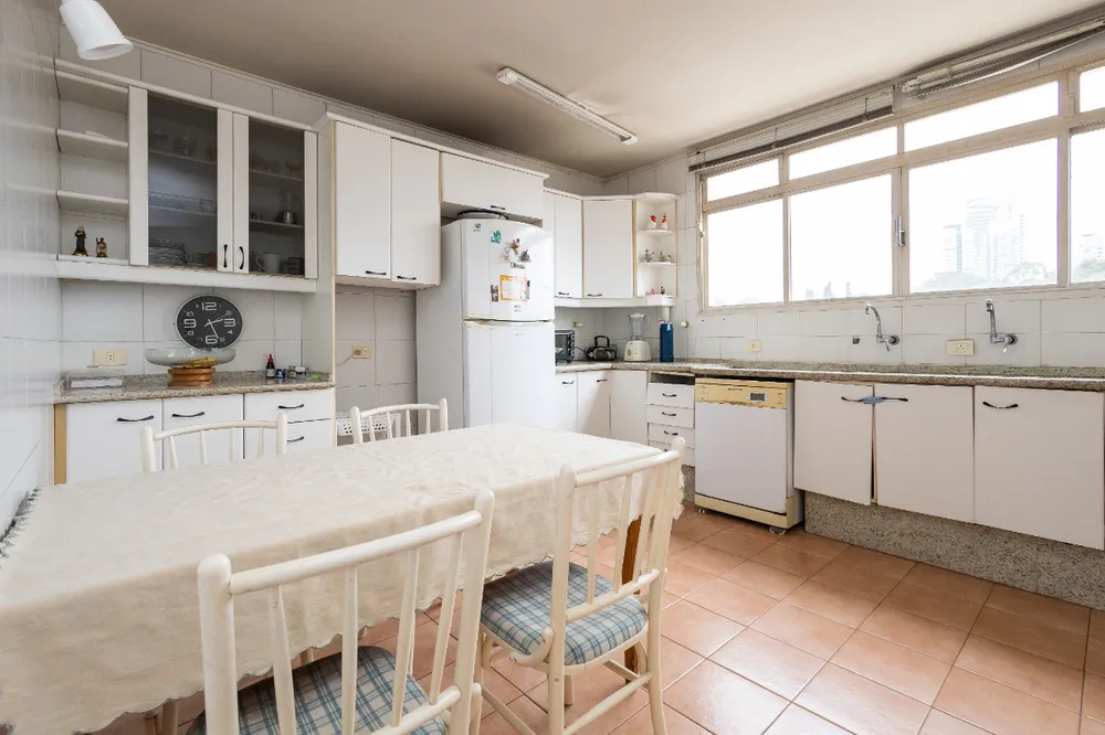 Sobrado, 5 quartos, 256 m² - Foto 4