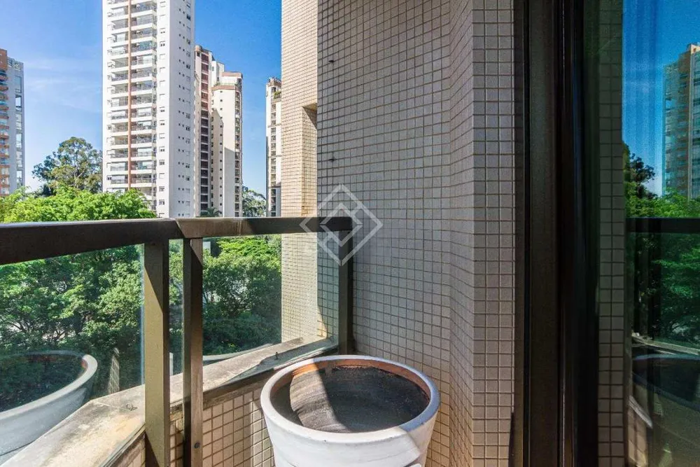 Apartamento, 3 quartos, 286 m² - Foto 5