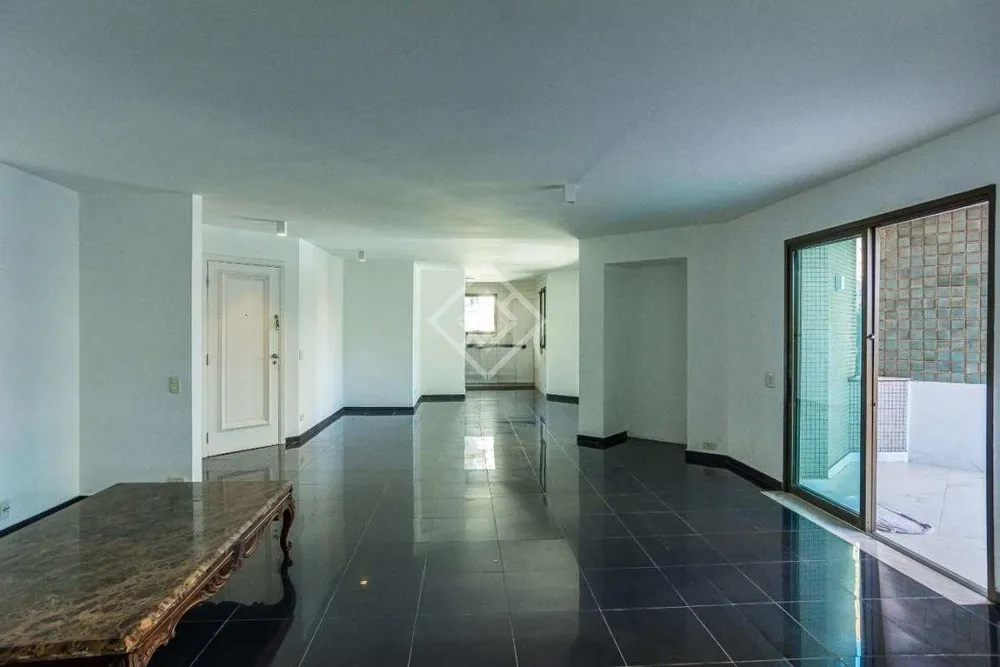 Apartamento, 3 quartos, 286 m² - Foto 1