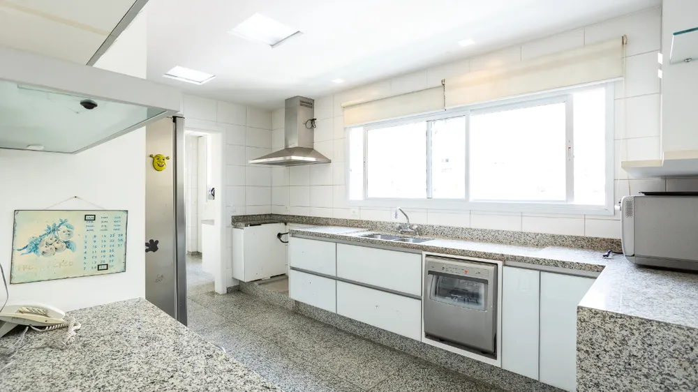 Apartamento, 3 quartos, 437 m² - Foto 1