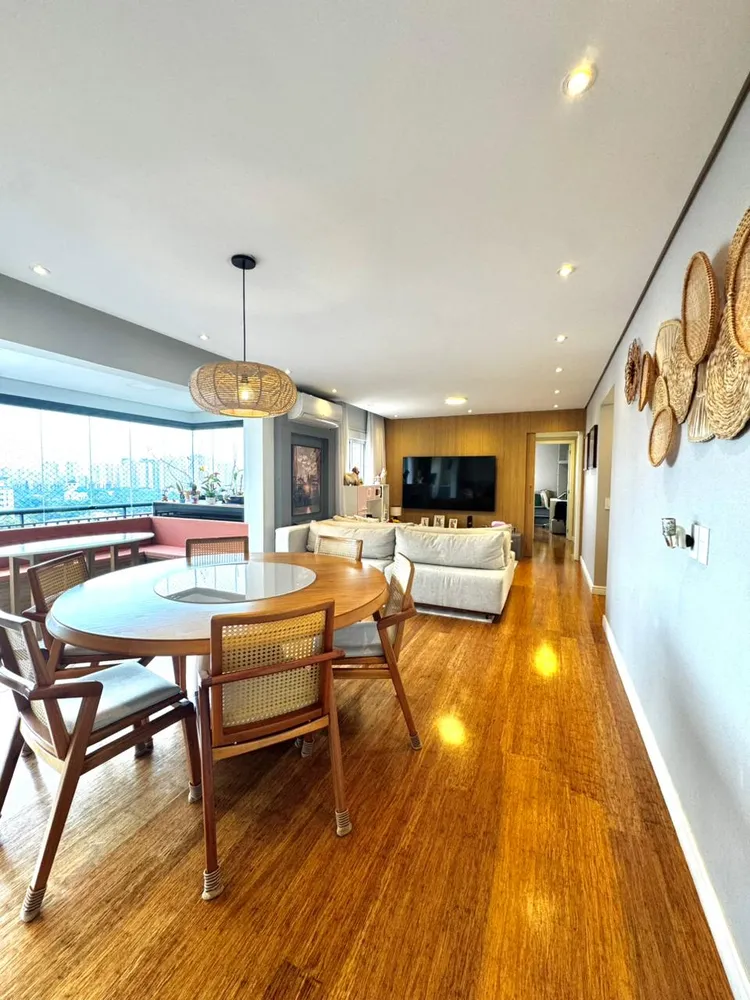Apartamento, 3 quartos, 160 m² - Foto 1