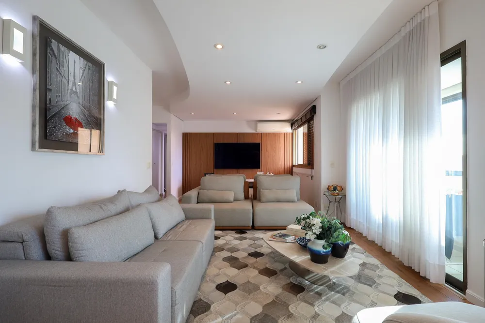 Apartamento, 3 quartos, 147 m² - Foto 1