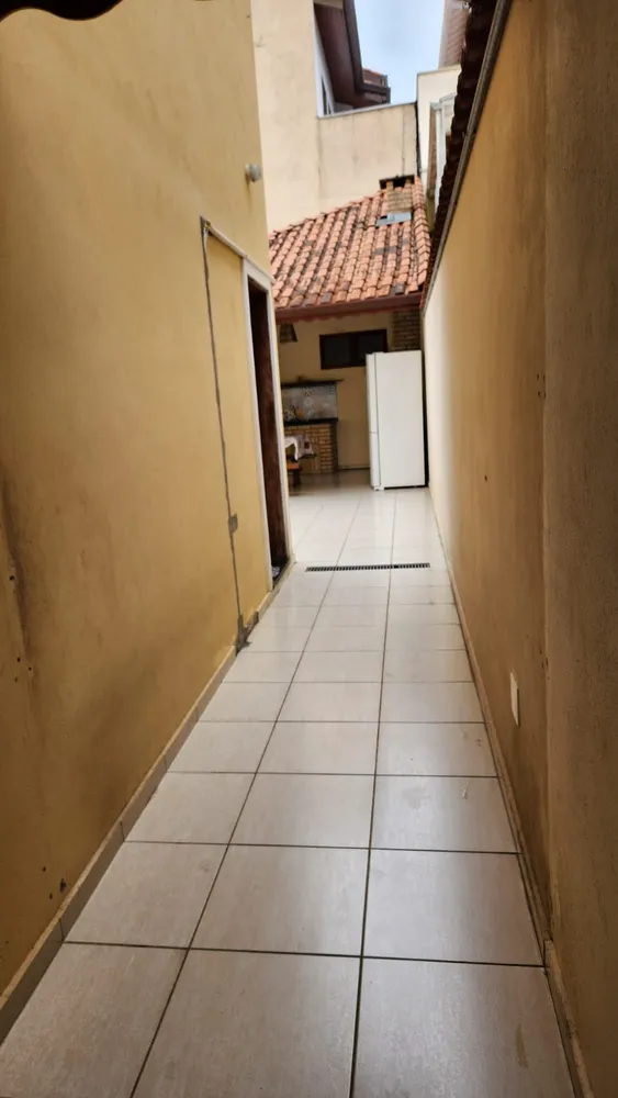 Casa, 3 quartos, 264 m² - Foto 2